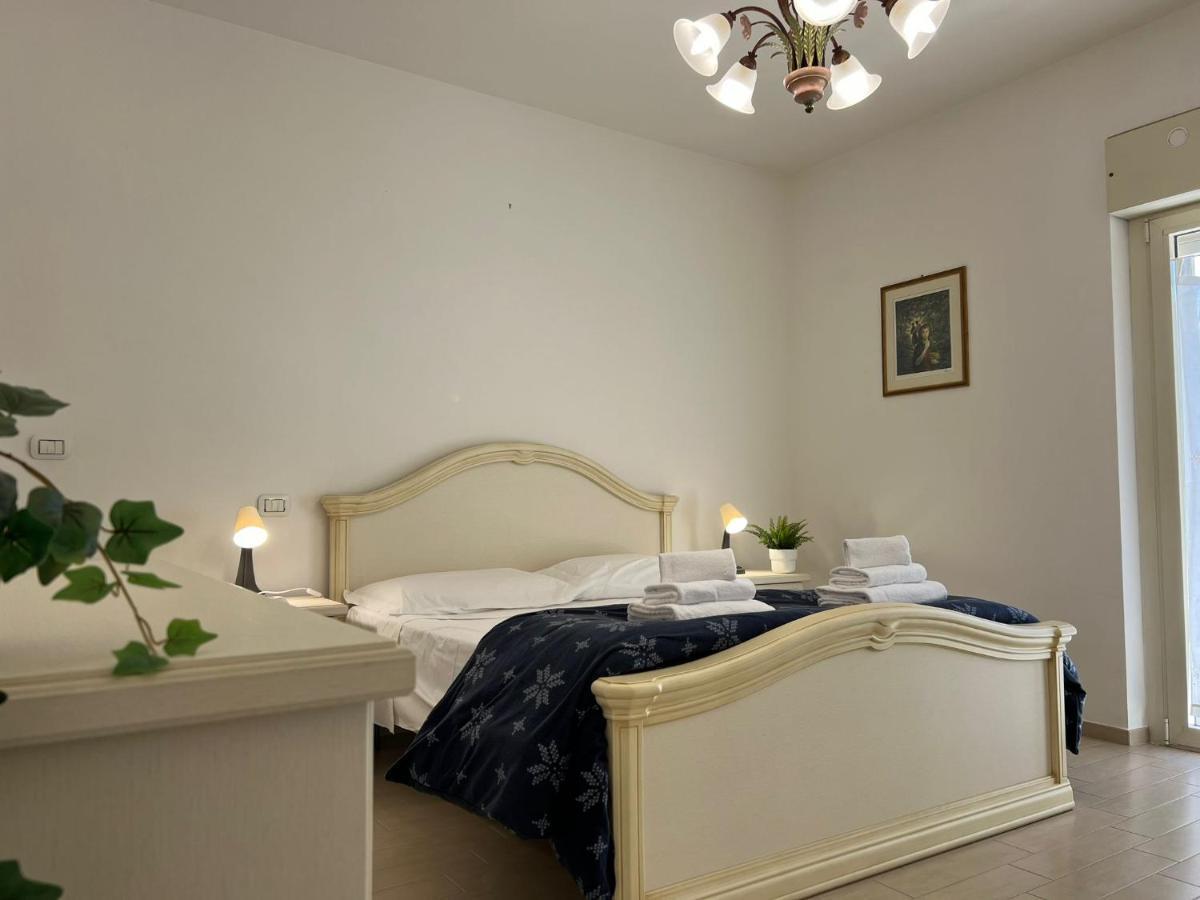Apartament La Torretta LʼAquila Zewnętrze zdjęcie
